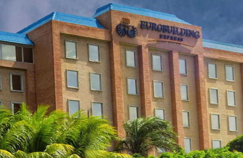 유로빌딩 익스프레스 마케티아 호텔 마이케티아 외부 사진 The Royal Palm Hotel