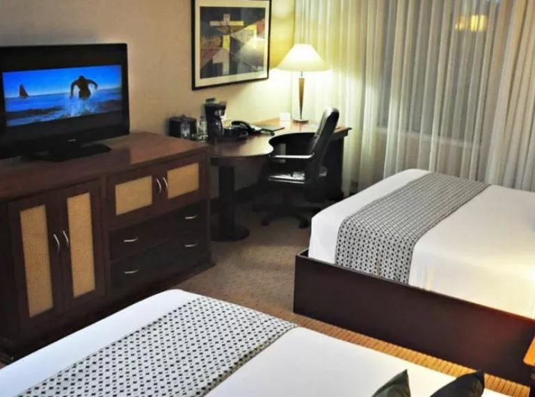 유로빌딩 익스프레스 마케티아 호텔 마이케티아 외부 사진 A typical room at the hotel